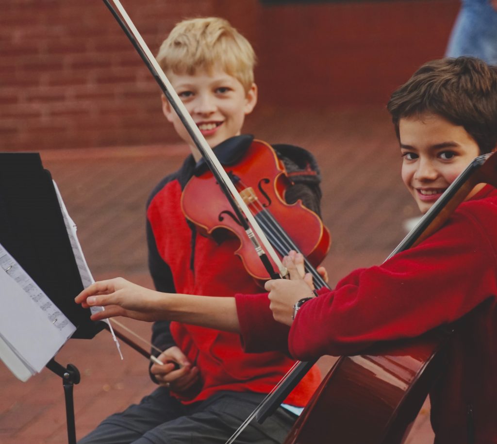 jonge violisten en cellisten gezocht voor Strijkersbende