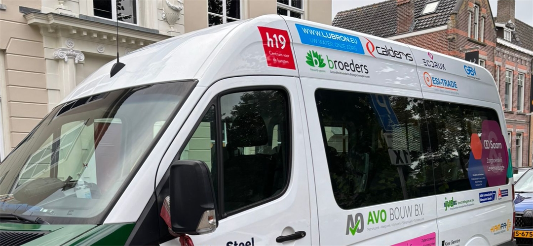 Heb jij ‘m al gespot? De zorgbus van Levensvreugde nu met h19-logo