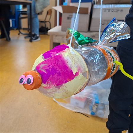 Fantasiedieren komen tot leven na voorstelling ‘Vlieg eens vlug’